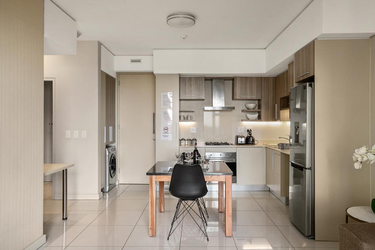 Easy - The Tyrwhitt Rosebank *