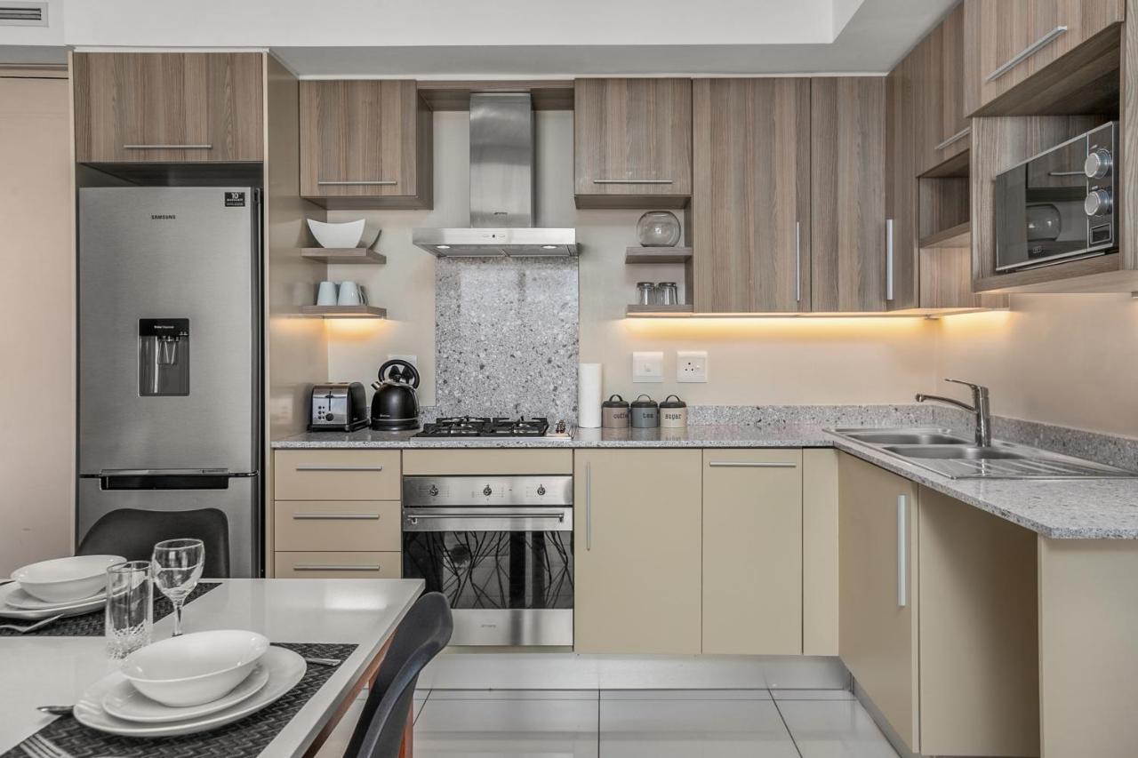 Easy - The Tyrwhitt Rosebank *