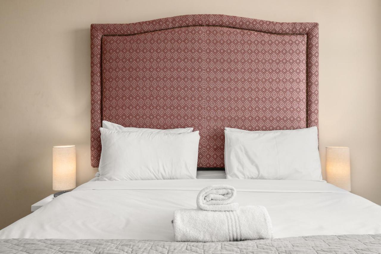 Easy - The Tyrwhitt Rosebank Johannesburg