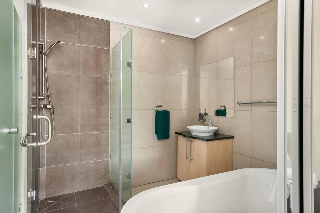 Hydro Park Penthouse