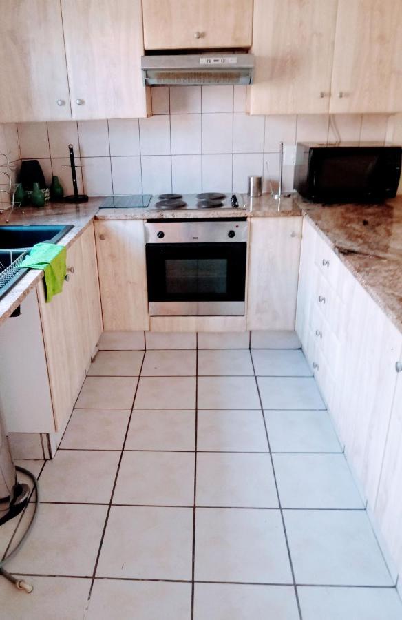 Apartment 67 Toulouse,eagle Trace Estate, Fourways *