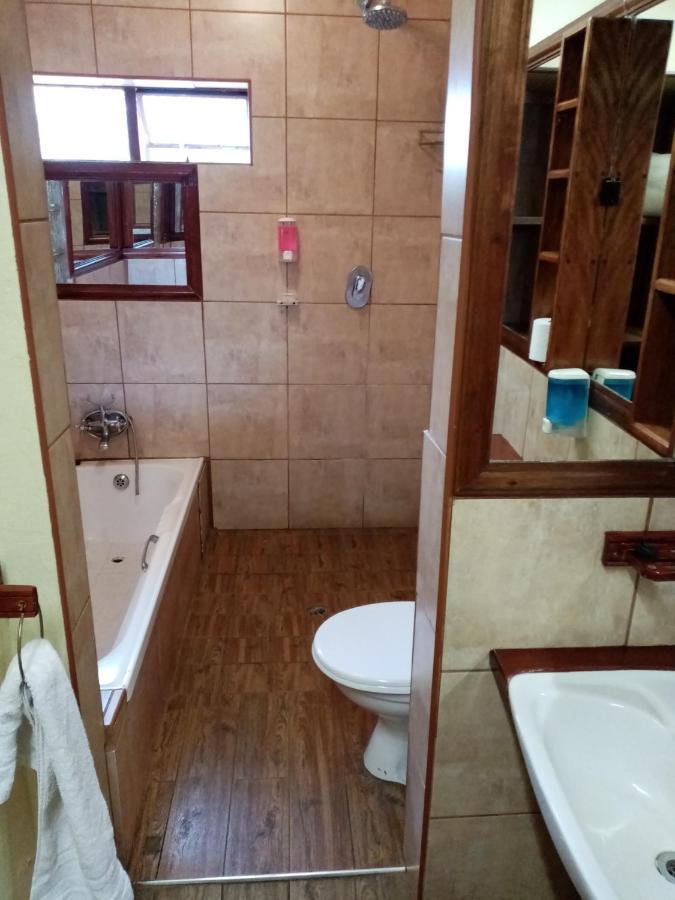 Tudor Casa de hóspedes 3*