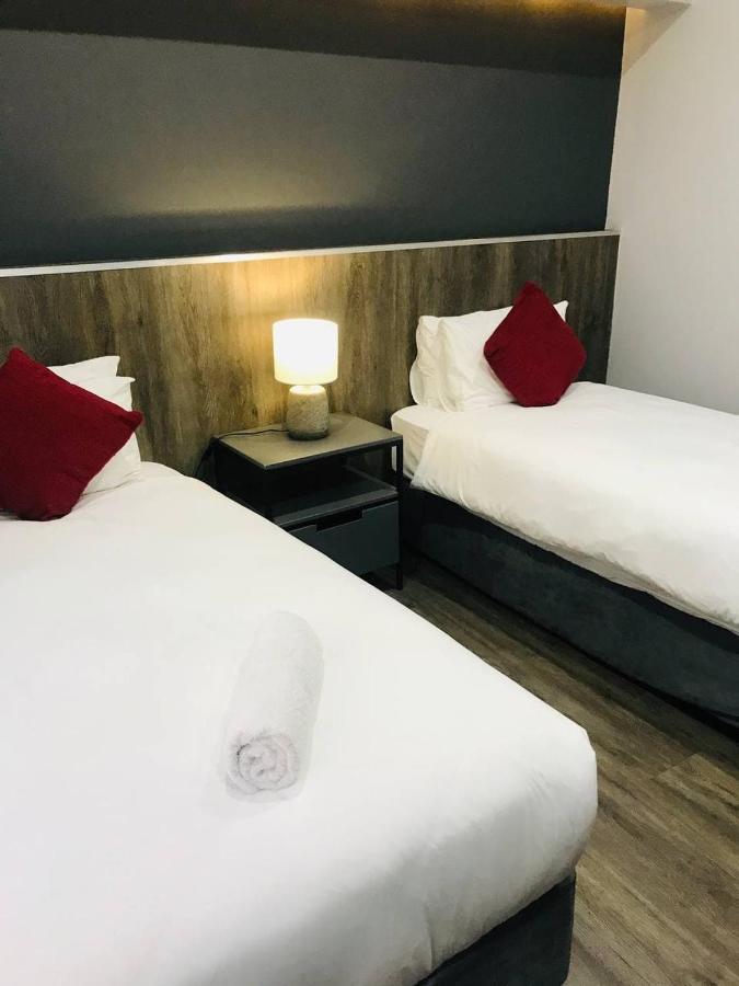 Hotel La Orchard 3*