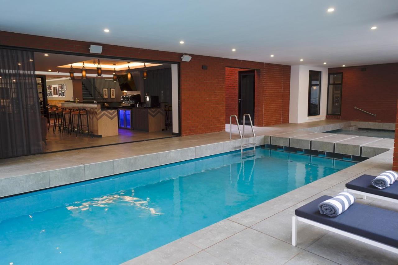 Hotel Sanctuary Mandela