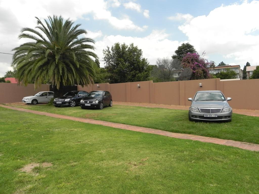 Owee's Place Guest house Johannesburg