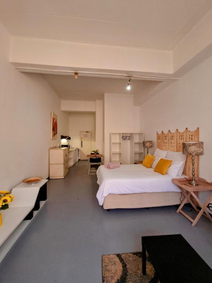 Kaleaba House In The Heart Of Maboneng Precinct * Johannesburg