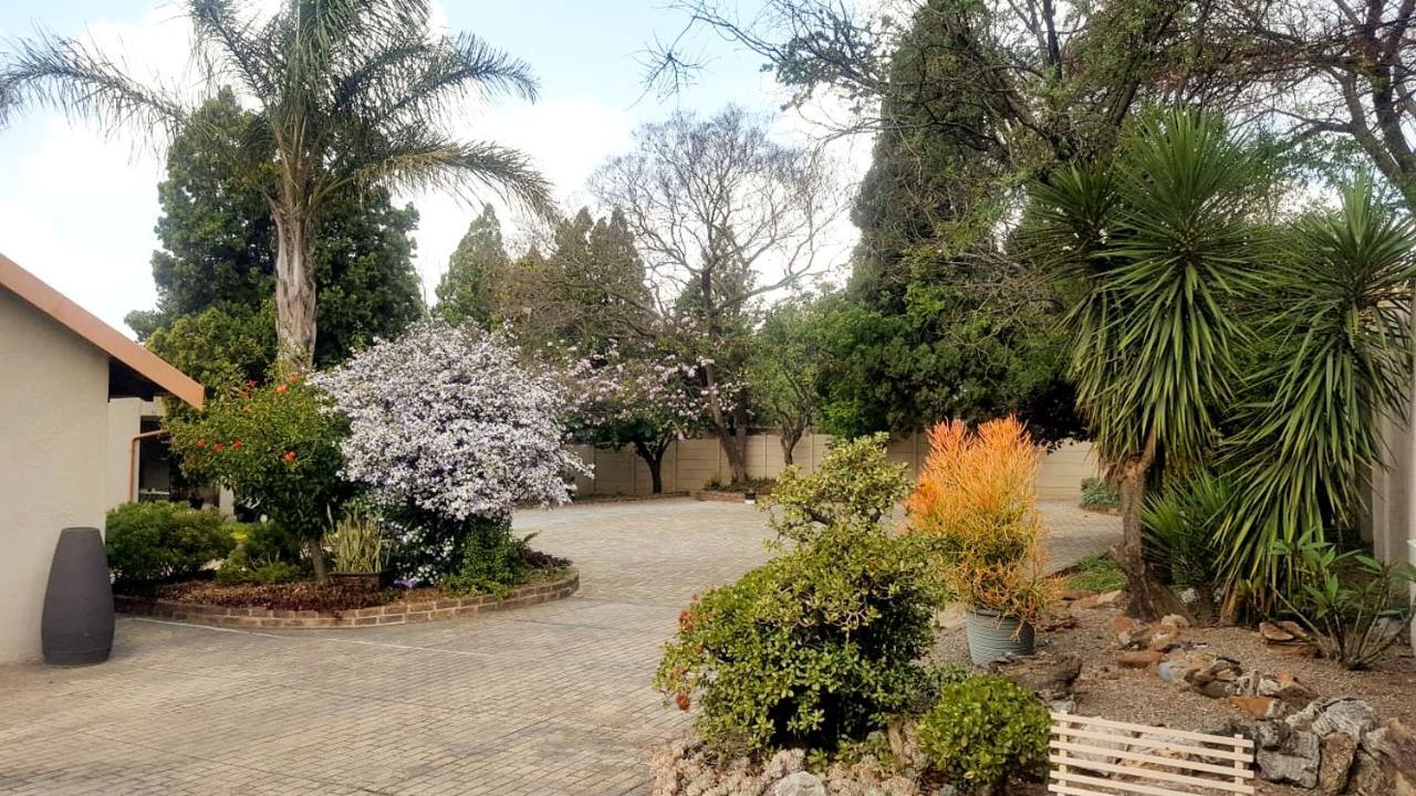 Apartamento Dumelang Executive Lodge- In Sandton