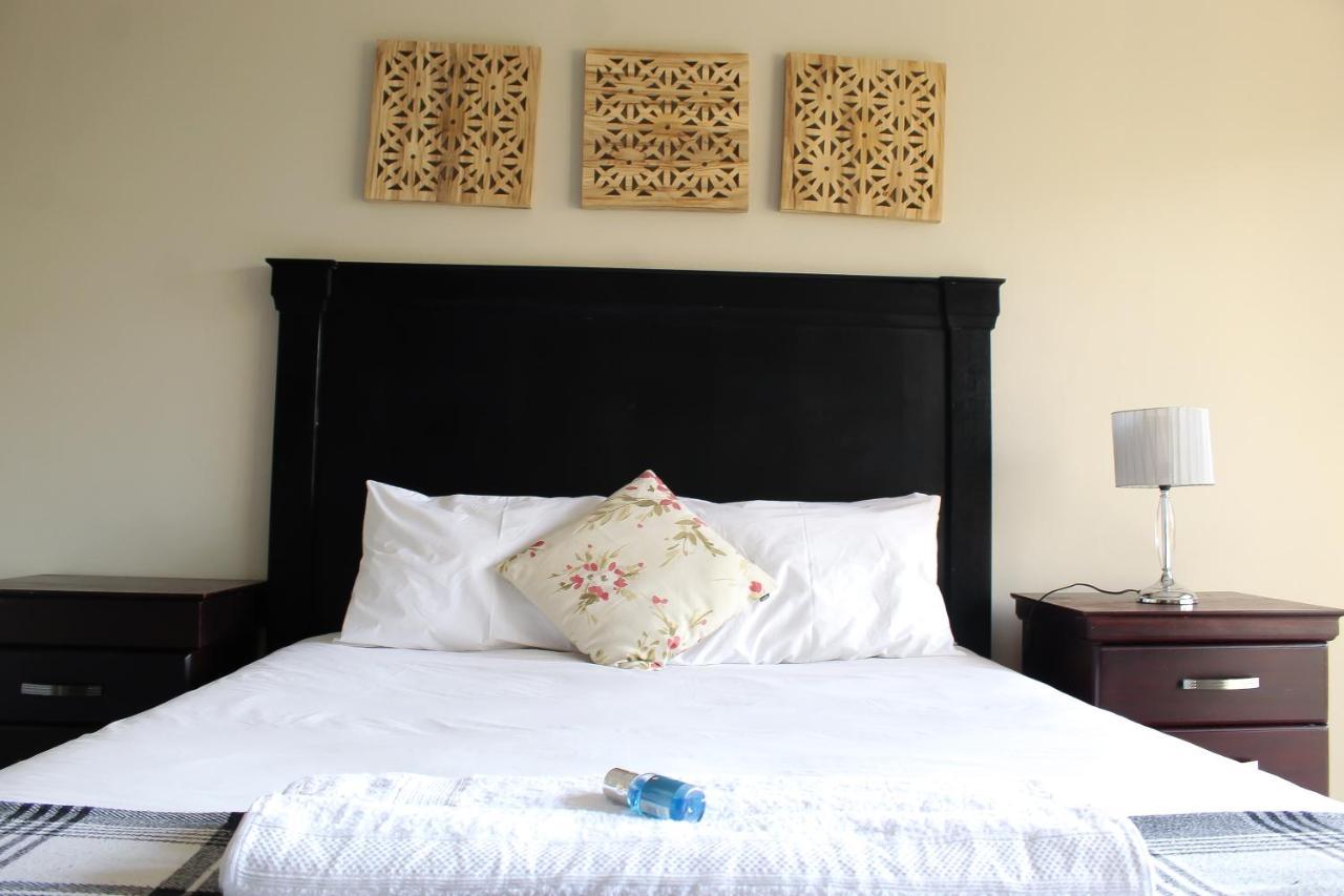 Apartamento Dumelang Executive Lodge- In Sandton Joanesburgo