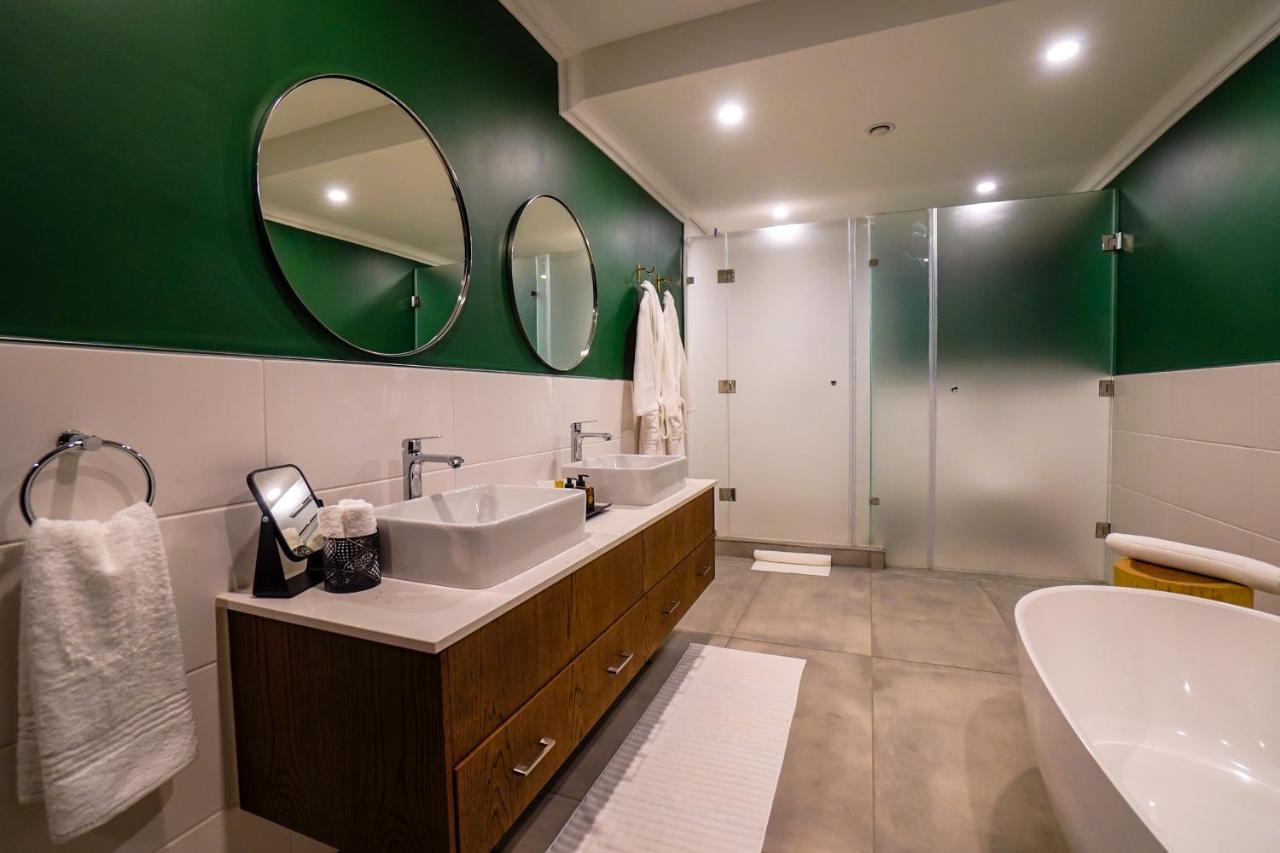 Sanctuary Mandela Hotel