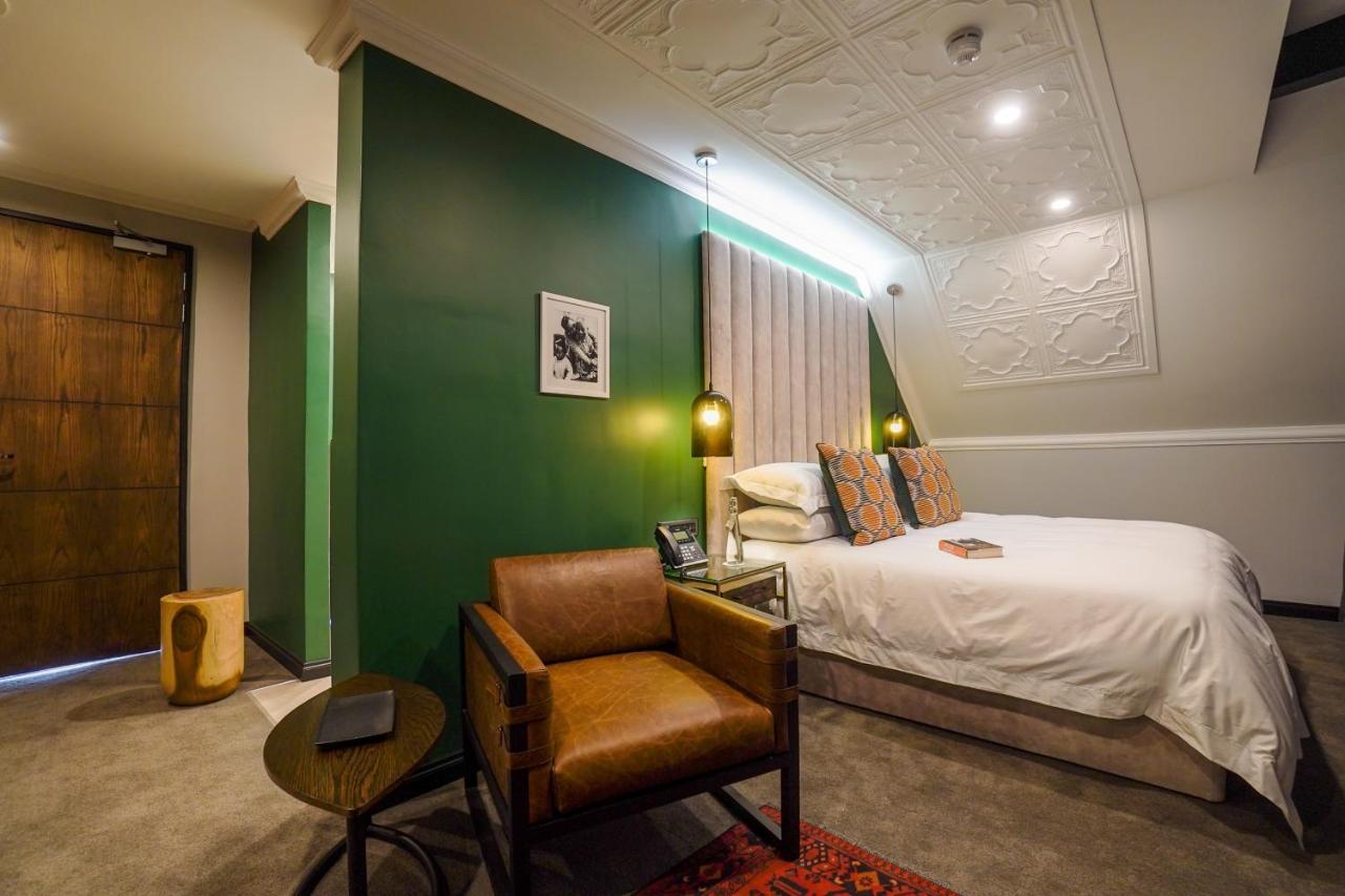 Sanctuary Mandela Hotel