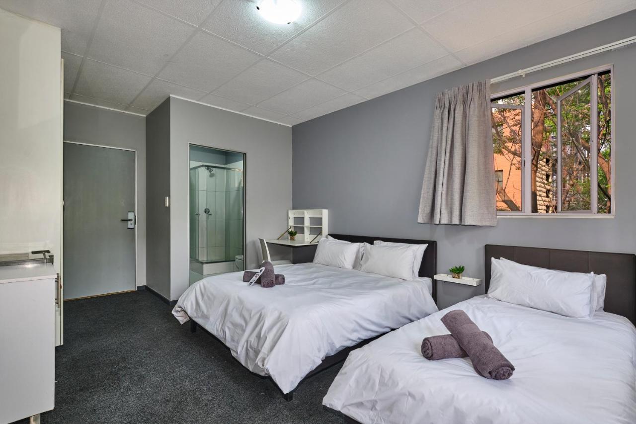 Motel & Out Sandton