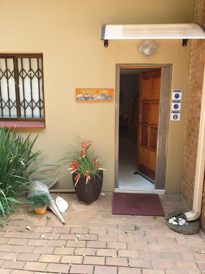 Guest house 125 On Buuren Road Johannesburg