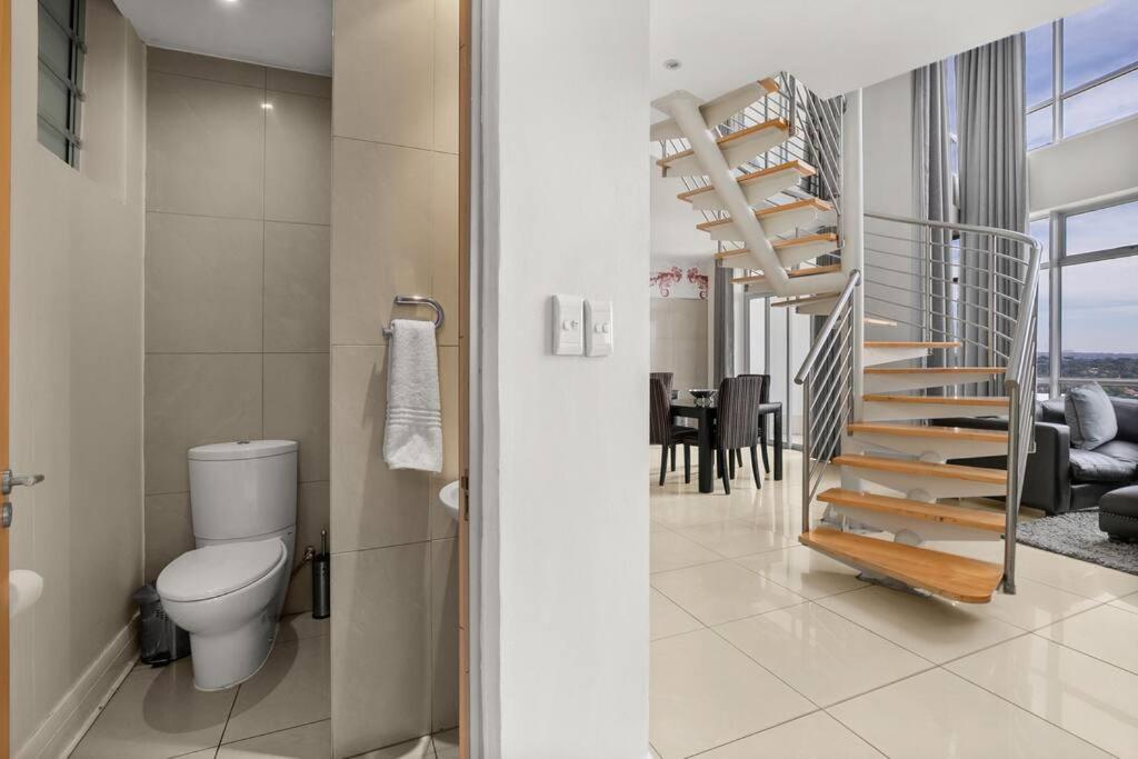 Hydro Sandton Penthouse *