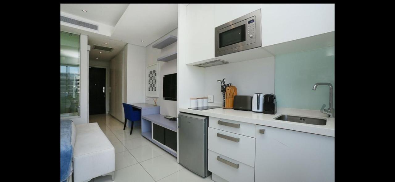 Sandton Skye Aparthotel