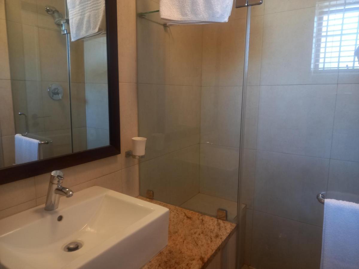 Mount Royal 16 - Large 1 Bed Apartment