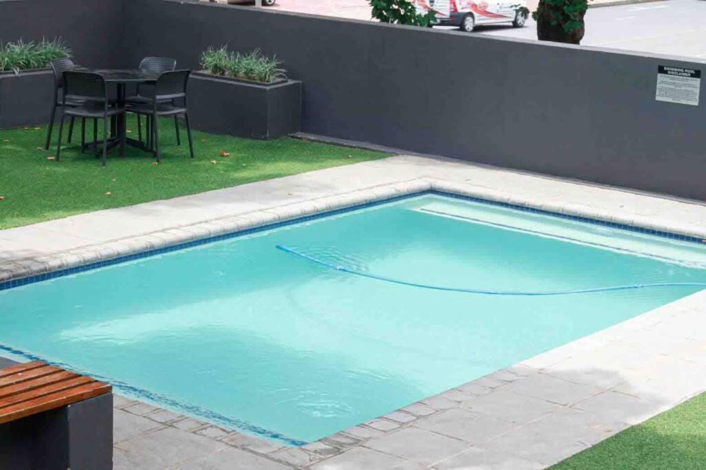 Beautiful 1 Bedroom Apartment Johannesburg