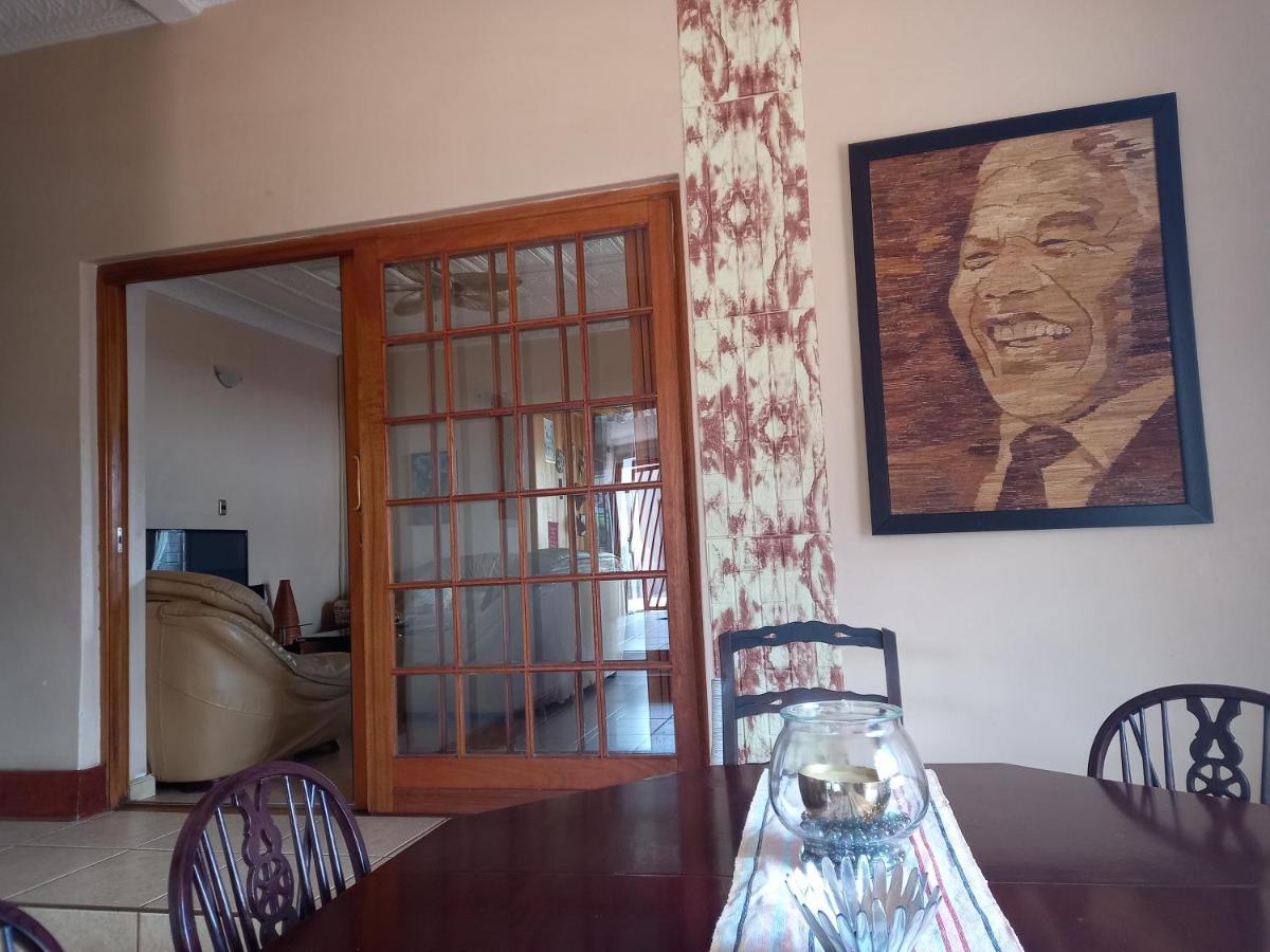 Naisar's Primrose,johannesburg Holiday home Johannesburg