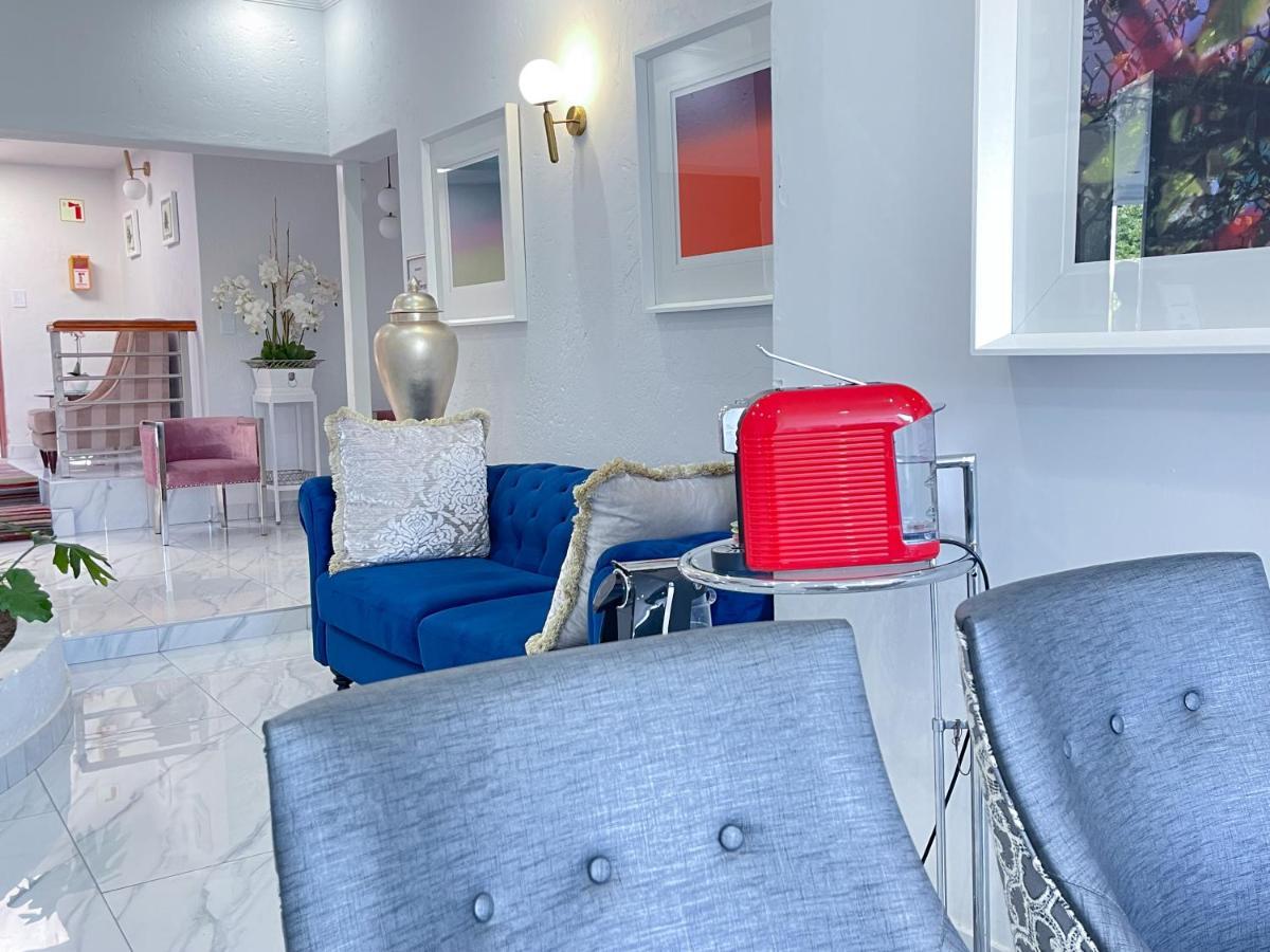 Amoris Guest House-randburg Johannesburg