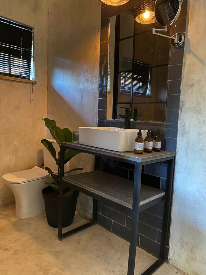 Hotel Four20 Bespoke