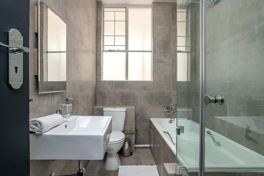 Apartment Majuba Place Sandton Executive 1 Bedroom