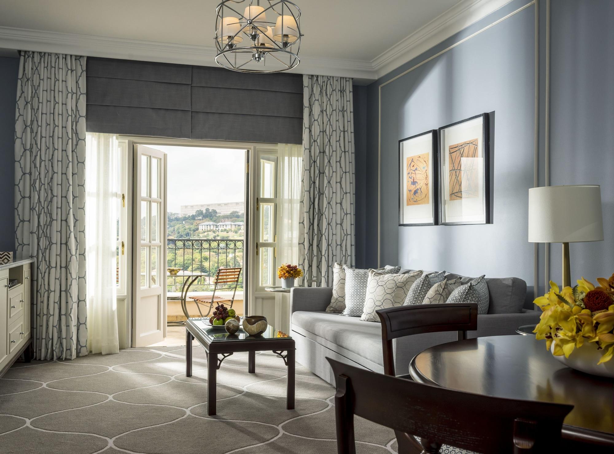 Four Seasons The Westcliff Hotel 5*