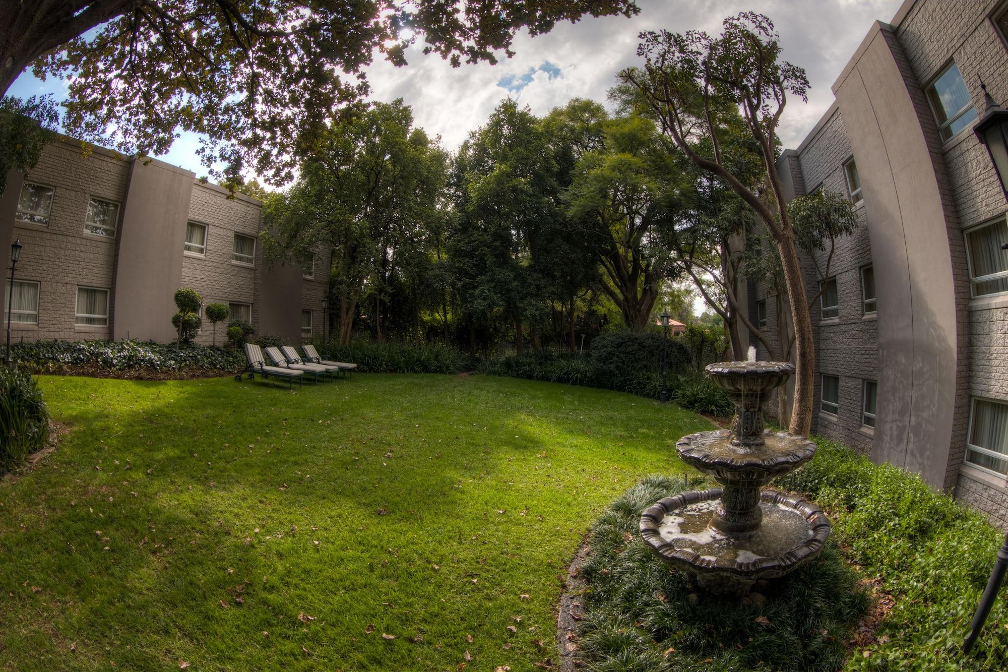 Sandton, Katherine Street 3*