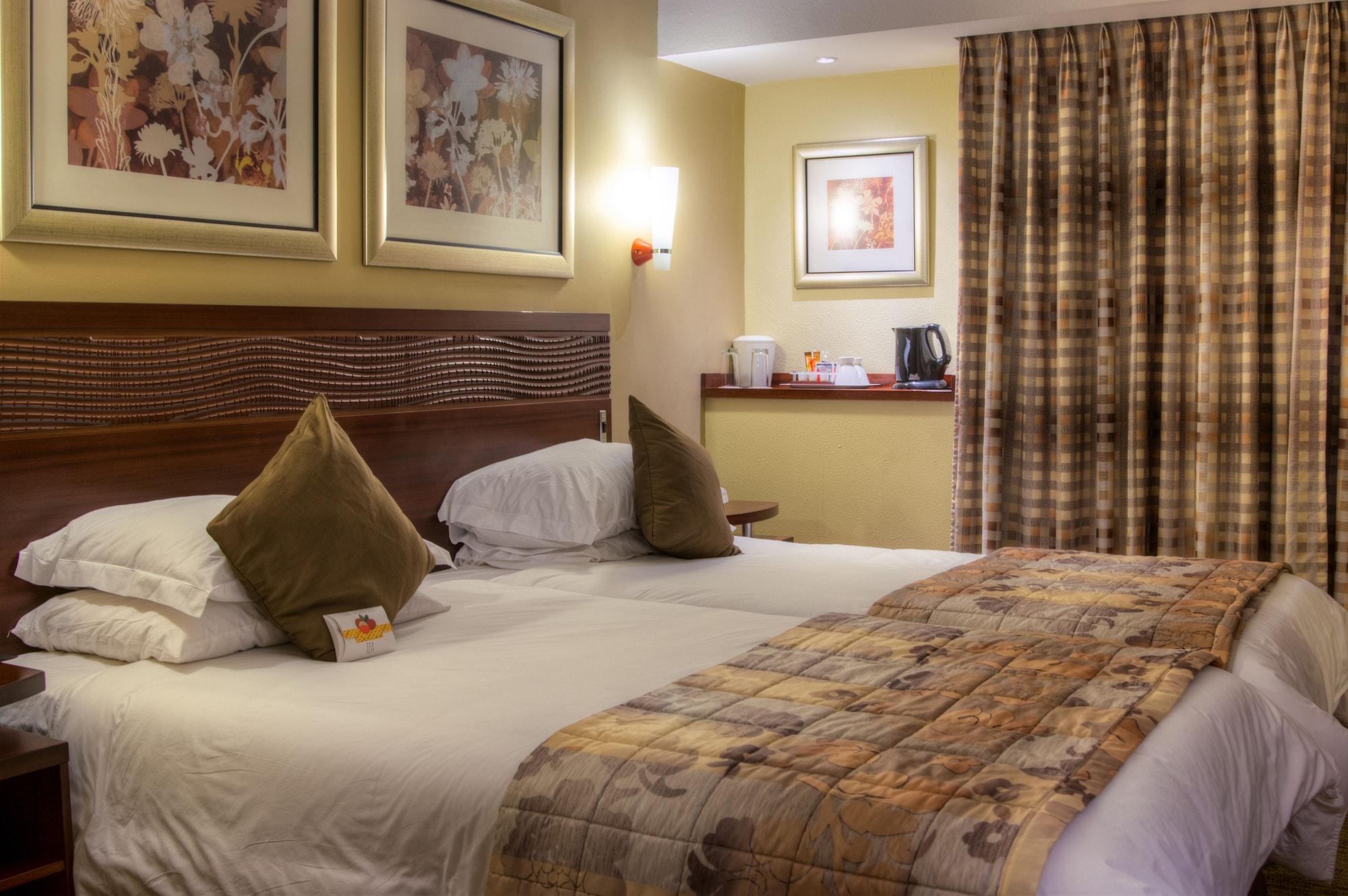 Sandton, Katherine Street 3*