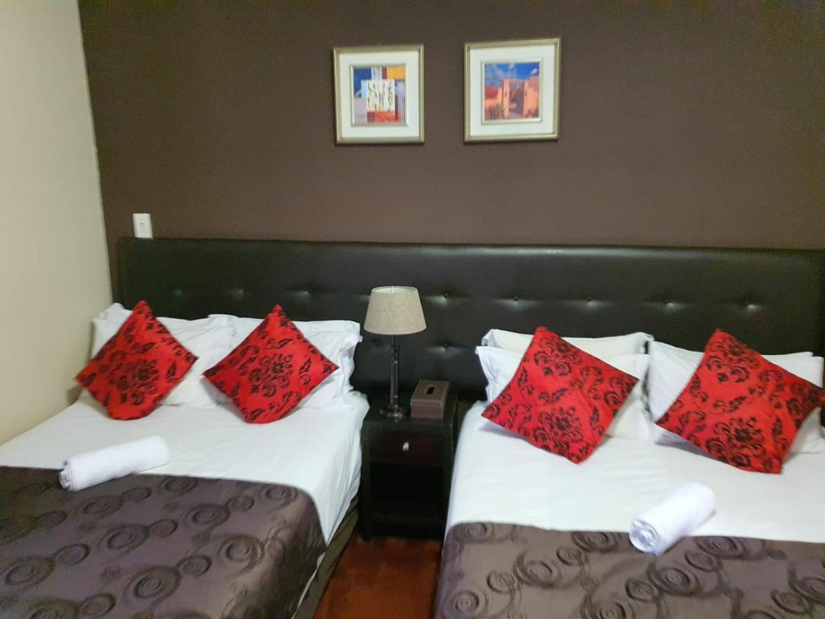 Guest house Houghton 4*