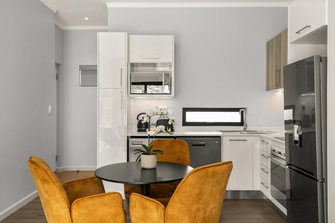 The Monroe Luxury * Johannesburg