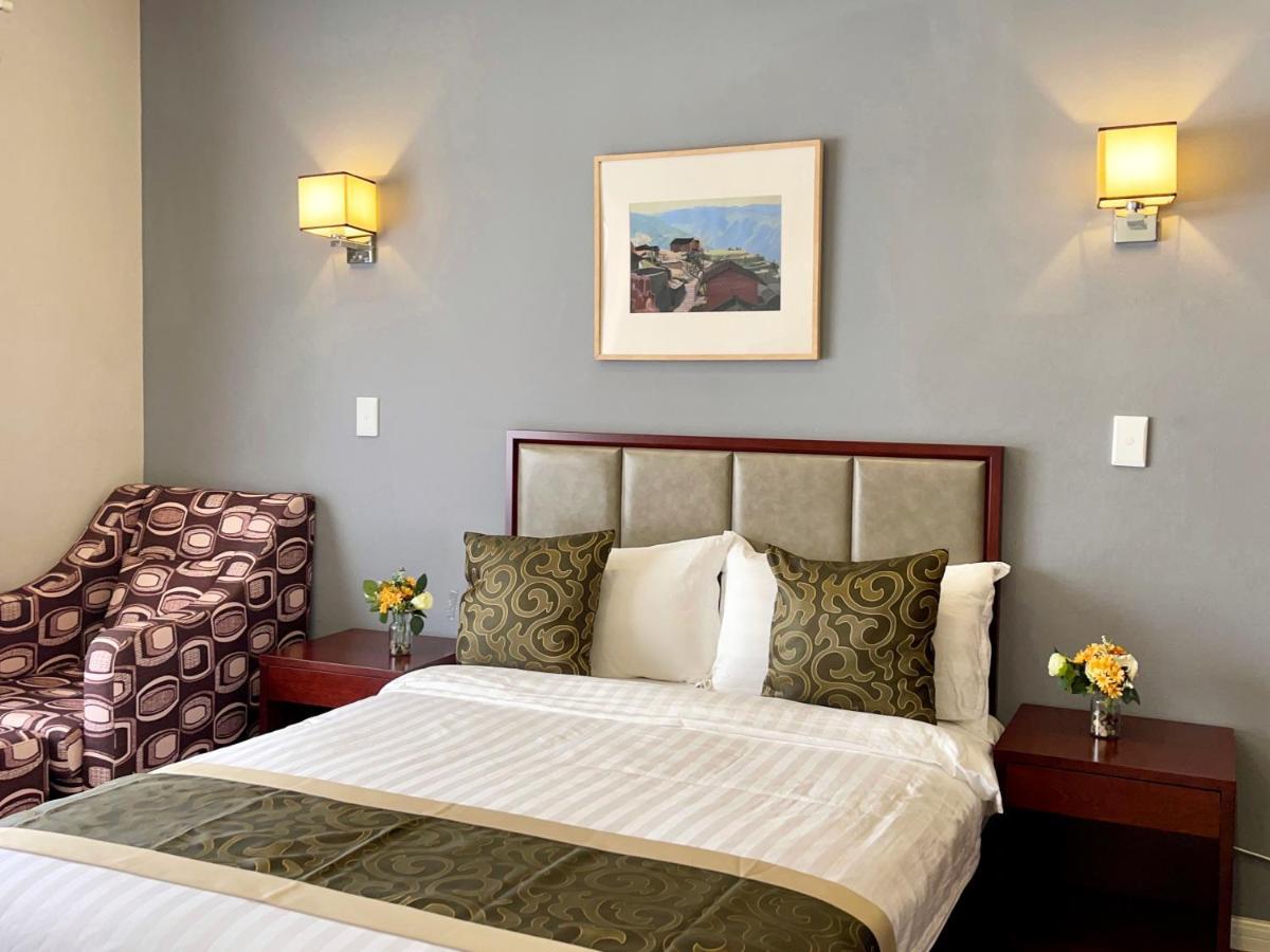 Atlantic Pearl Rivonia (adults Only) 3*