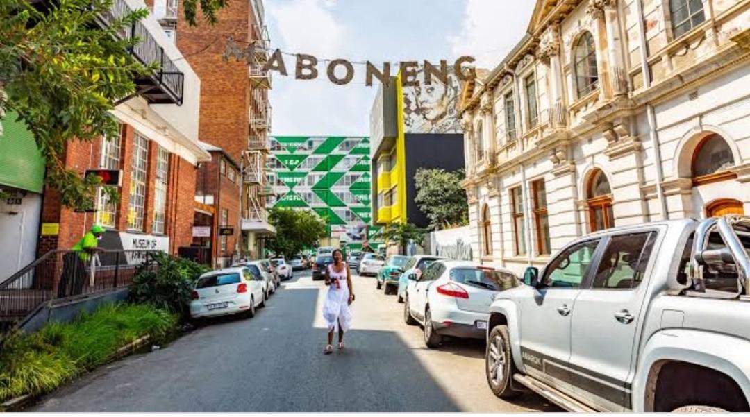 Love Decades Hotelstyle Apartment Johannesburg