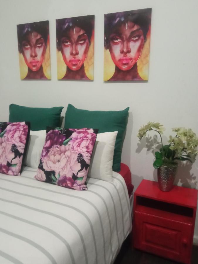 Apartment Love Decades Hotelstyle Johannesburg