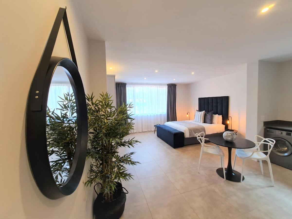 Mint Greenside Apartment *