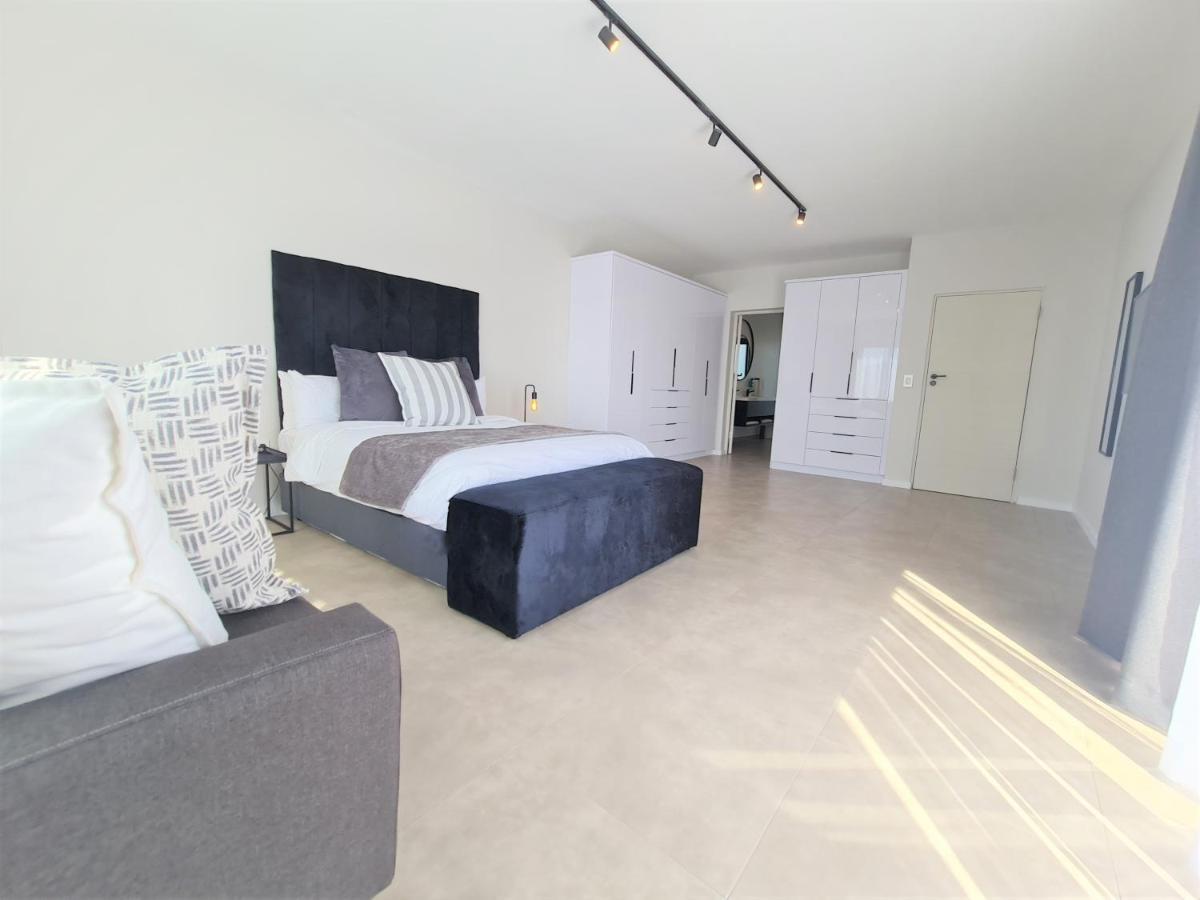 Apartment Mint Greenside Johannesburg