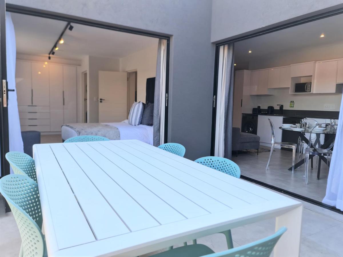Mint Greenside *