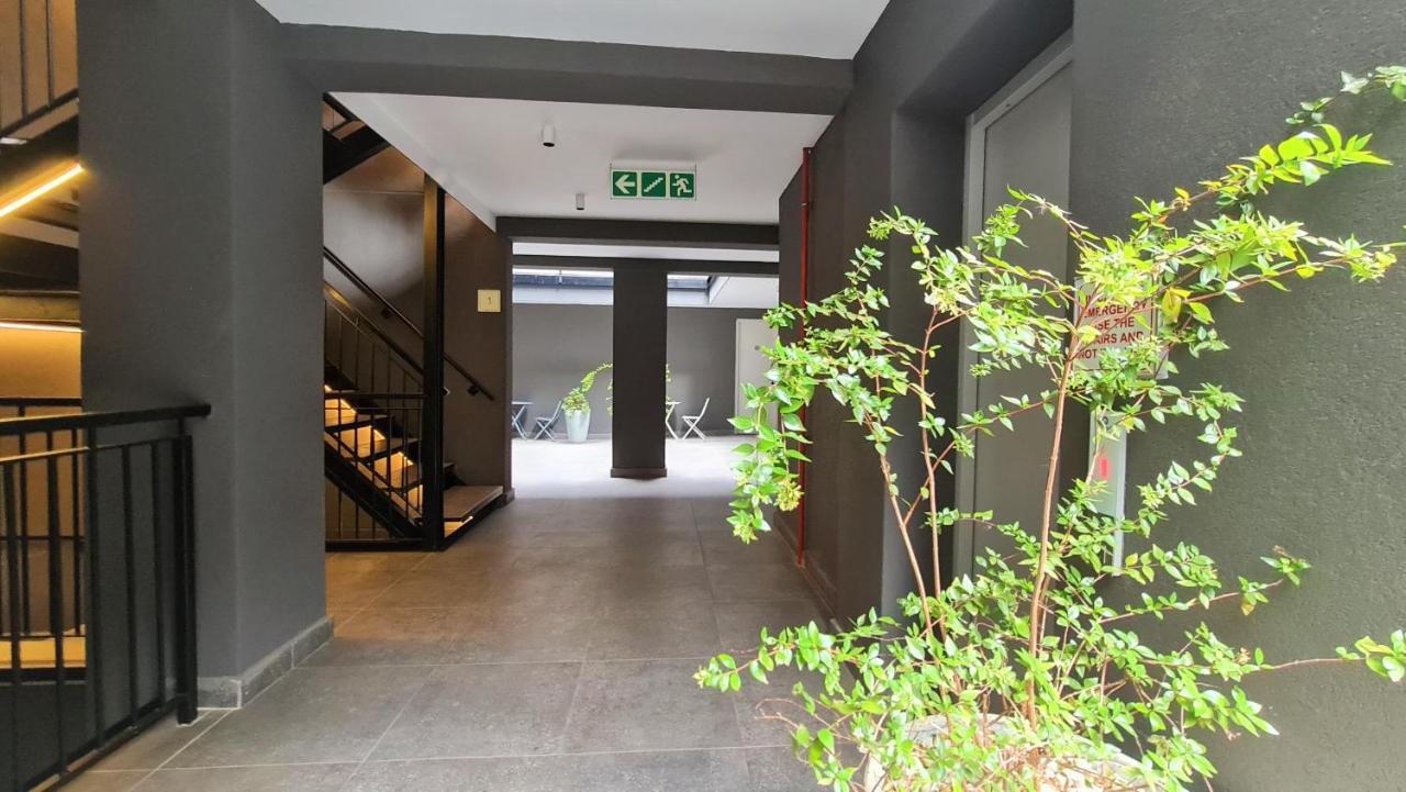 Apartment Mint Greenside Johannesburg