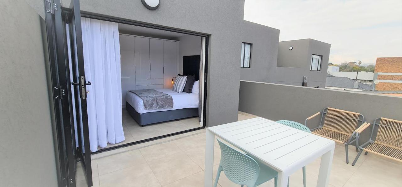 Mint Greenside Apartment *