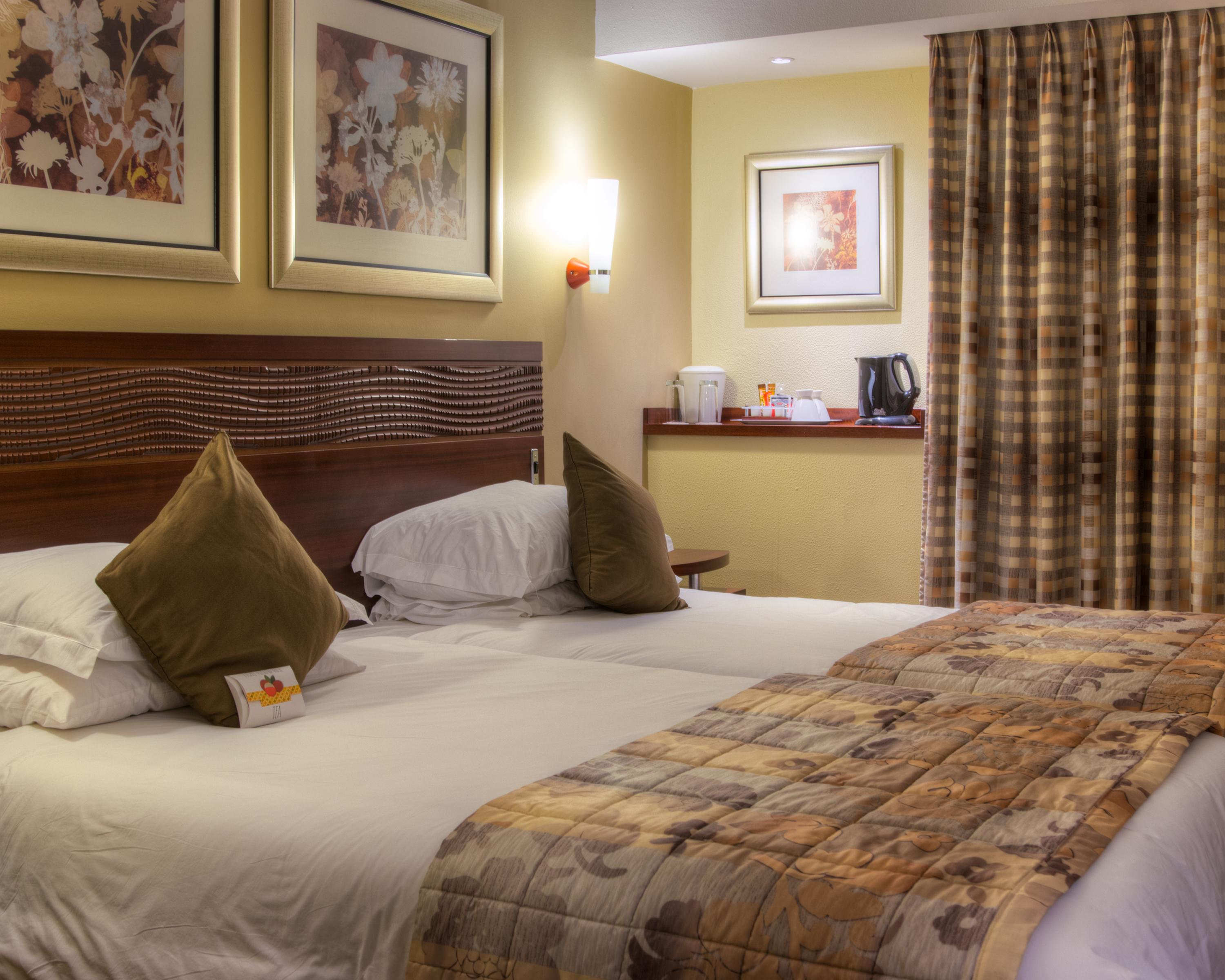 Sandton, Katherine Street Hotel