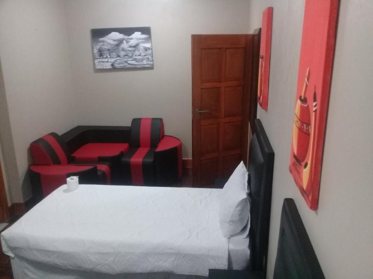 Miraton Eastgate Suites Bed & Breakfast
