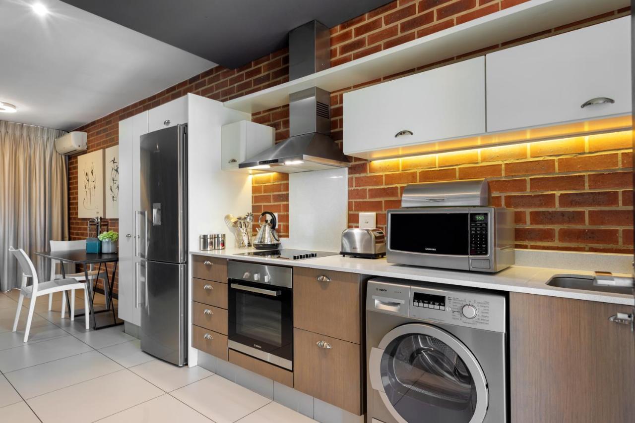 Cag The Vantage Rosebank Apartment Johannesburg