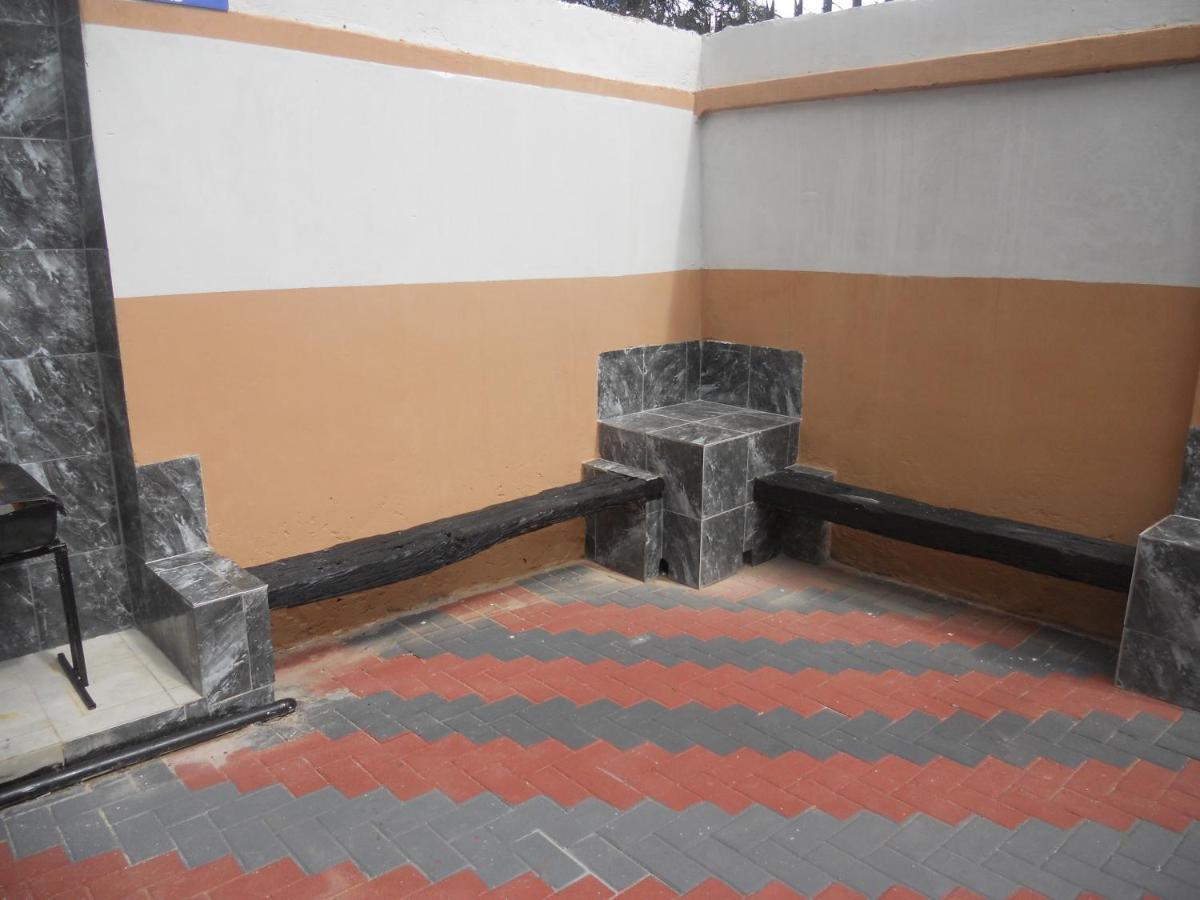 Aparthotel Mira Away *
