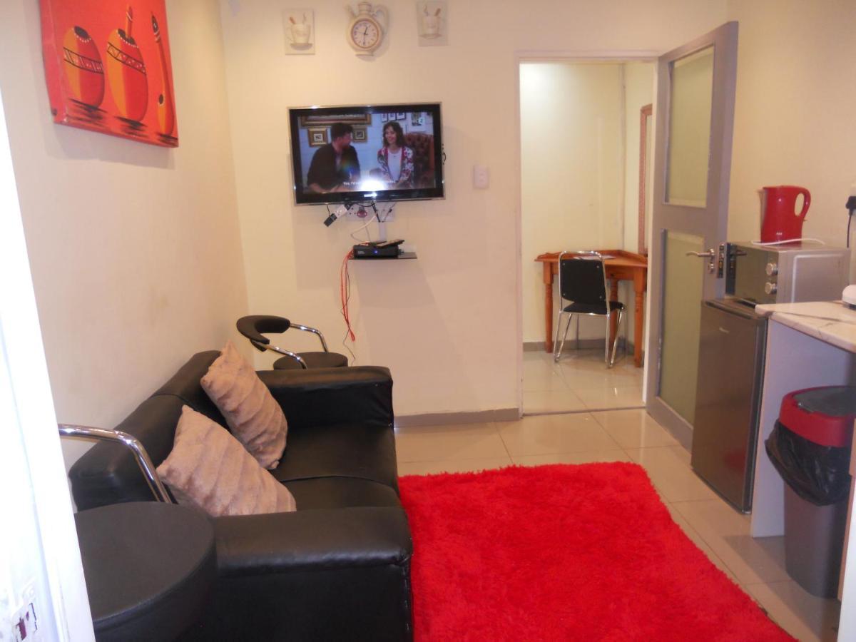 Mira Away Aparthotel