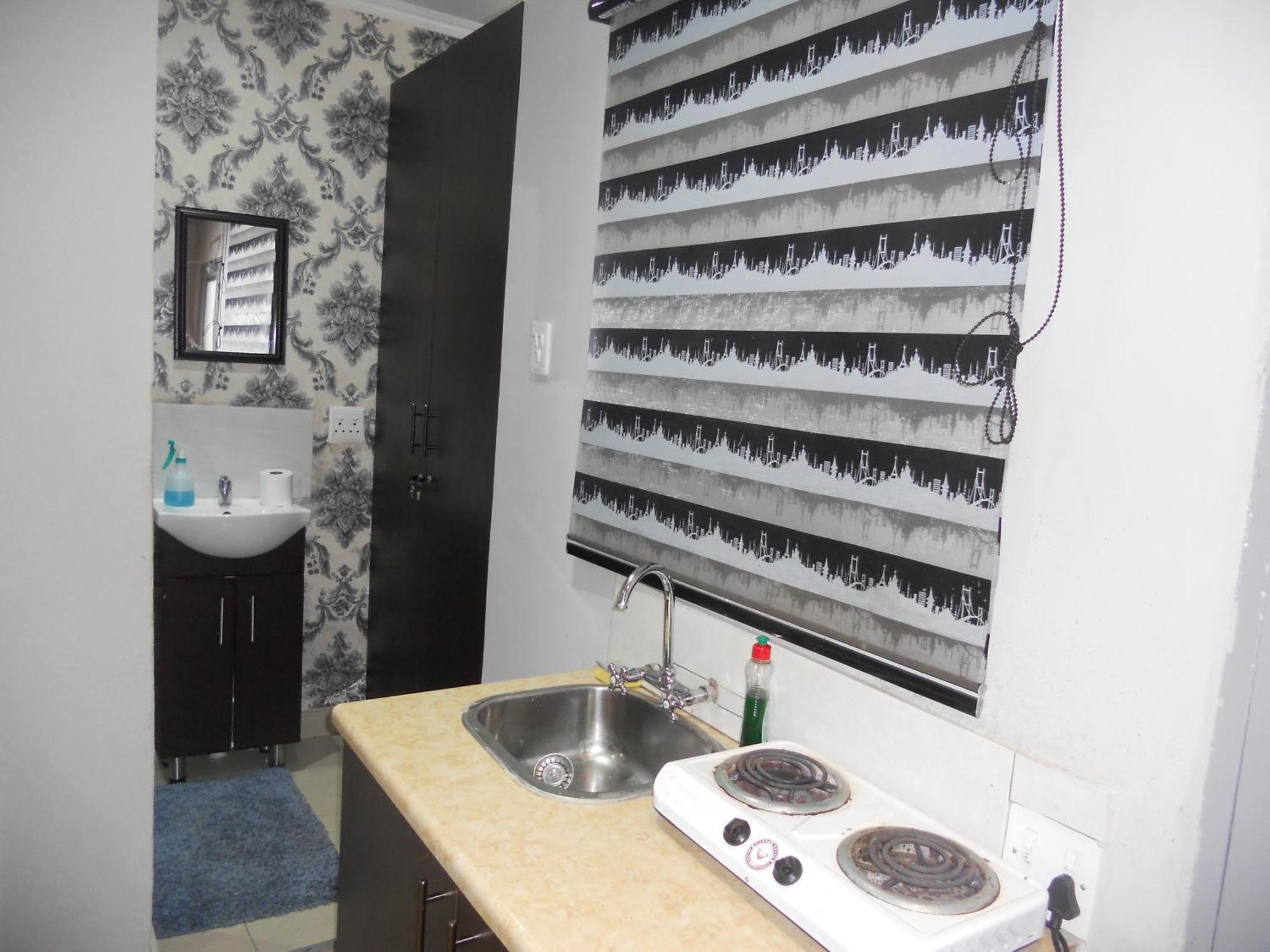 Mira Away Aparthotel