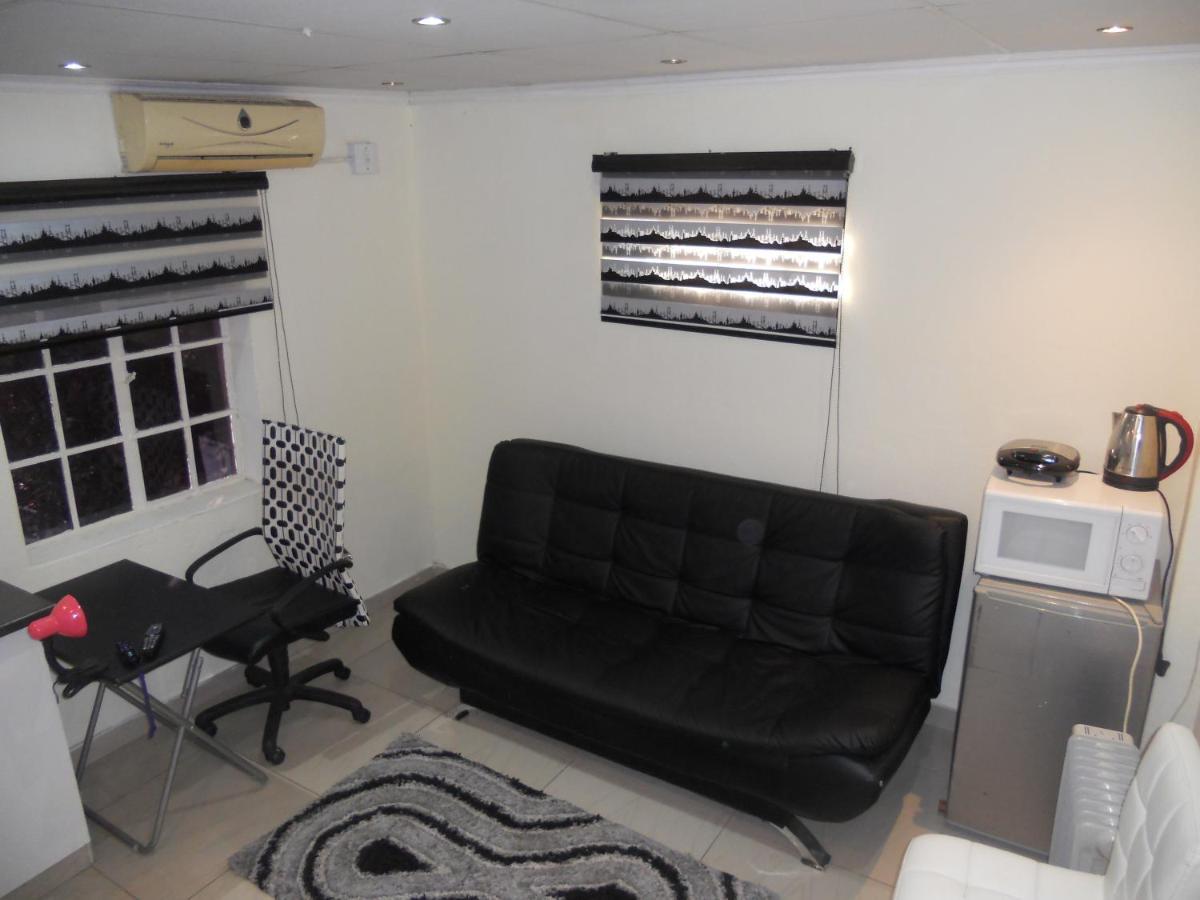 Mira Away Aparthotel