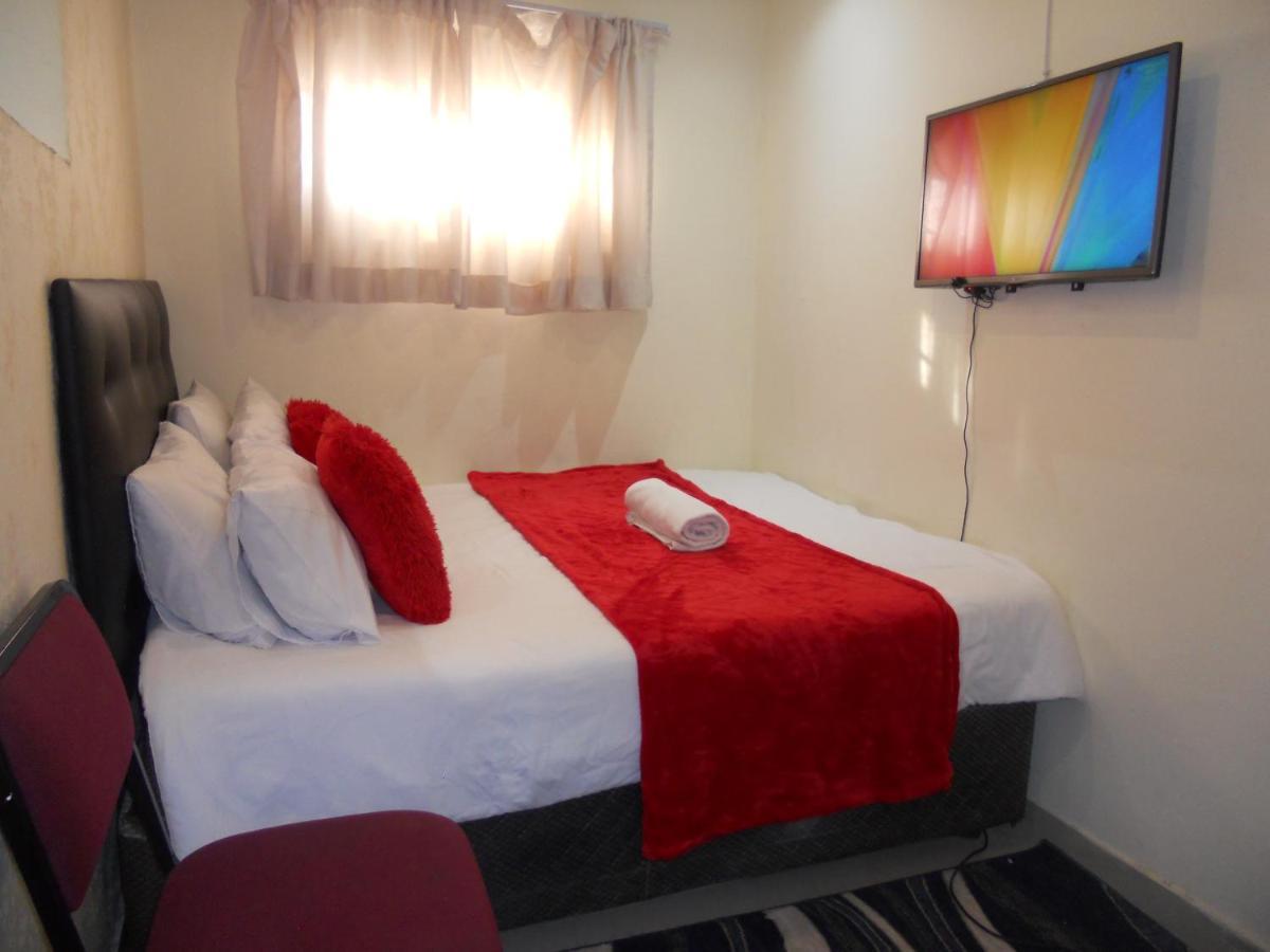 Mira Away Aparthotel