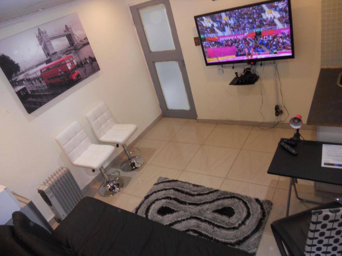 Aparthotel Mira Away