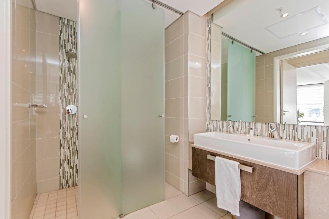 Apartment Sandton Skye Premium & Penthouses Johannesburg