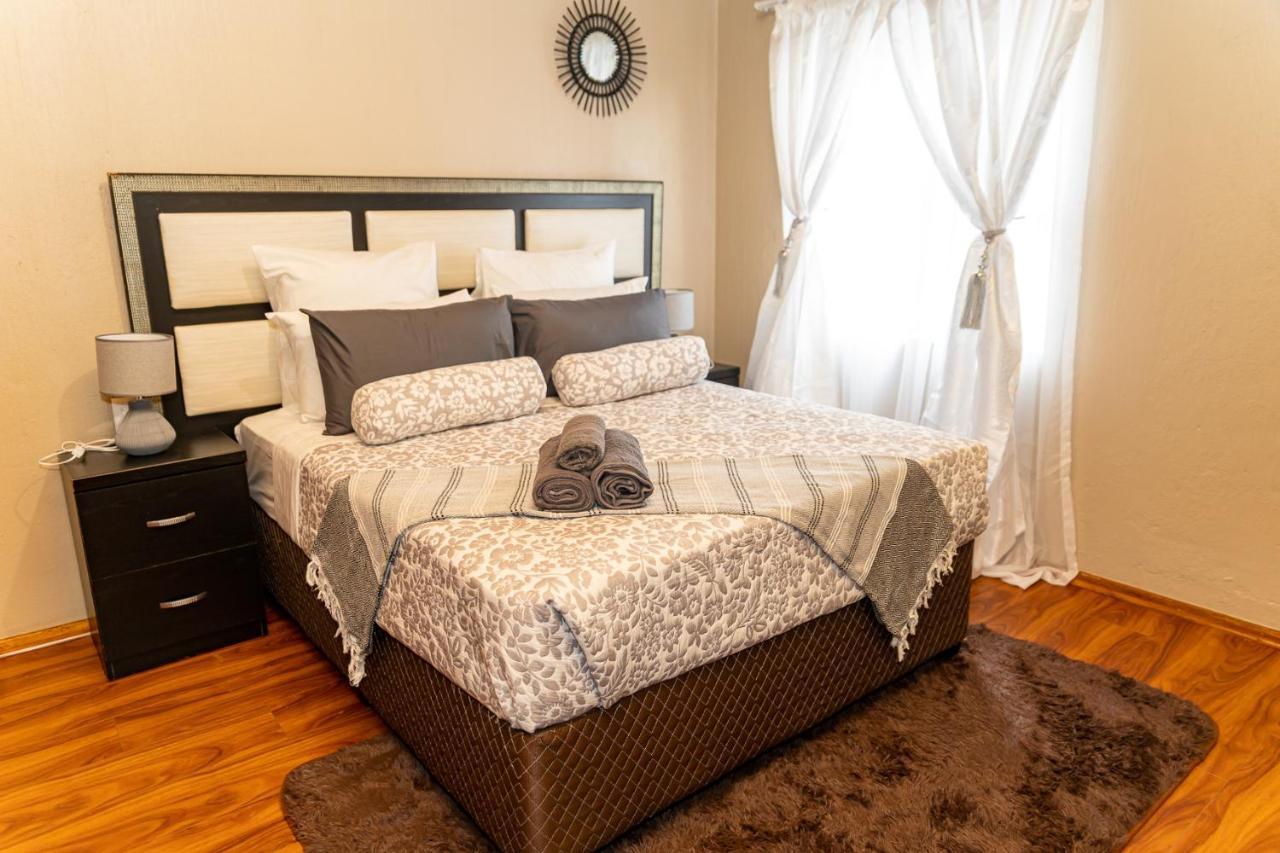 Aparthotel The Hide In Randburg *