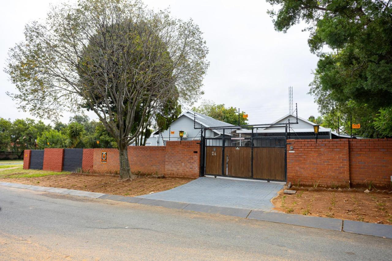 Aparthotel The Hide In Randburg Johannesburg