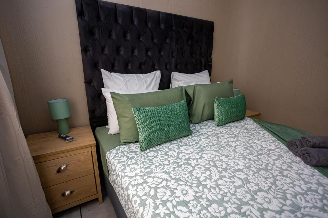 Aparthotel The Hide In Randburg